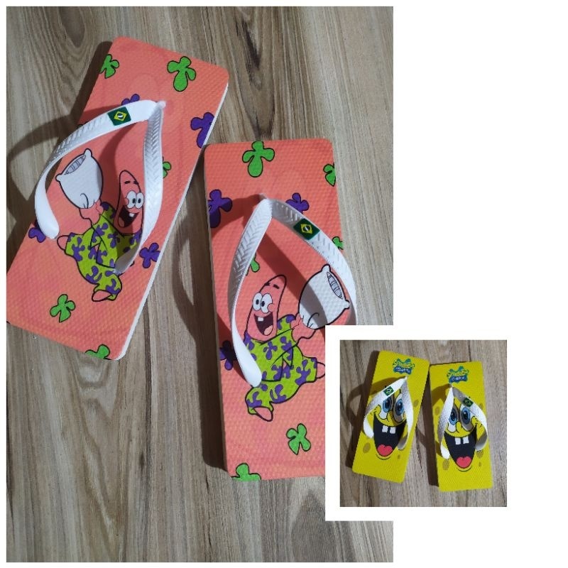 Chinelo Bob Esponja Quadrado