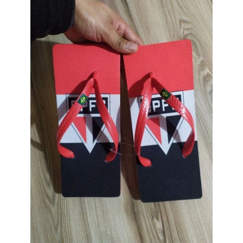 Chinelo São Paulo Quadrado