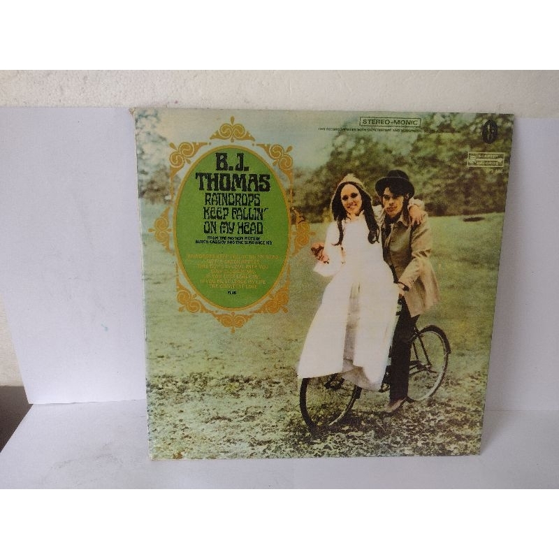 lp vinil b.j. Thomas raindrops keep fallin on my head | Shopee Brasil