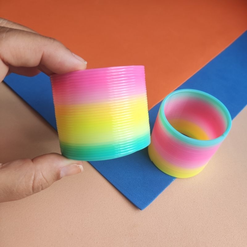 Kit 48 Mini Brinquedos Mola Maluca Colorida | Shopee Brasil