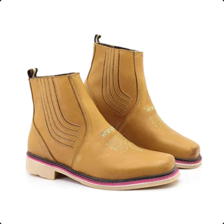 Bota Botina Feminina Country Couro Cano Curto Bordada Solado Costurado