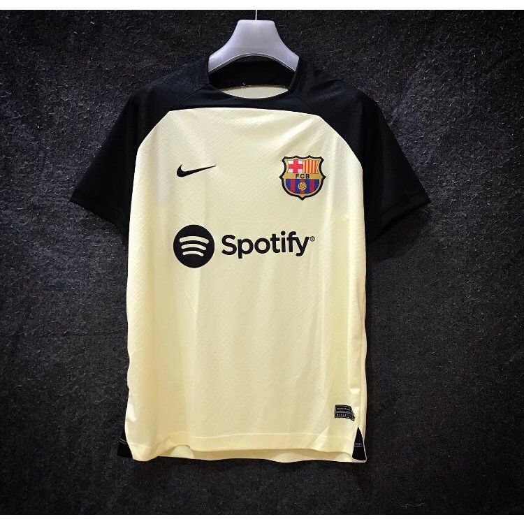 Camisa Barcelona treino / bege | Shopee Brasil