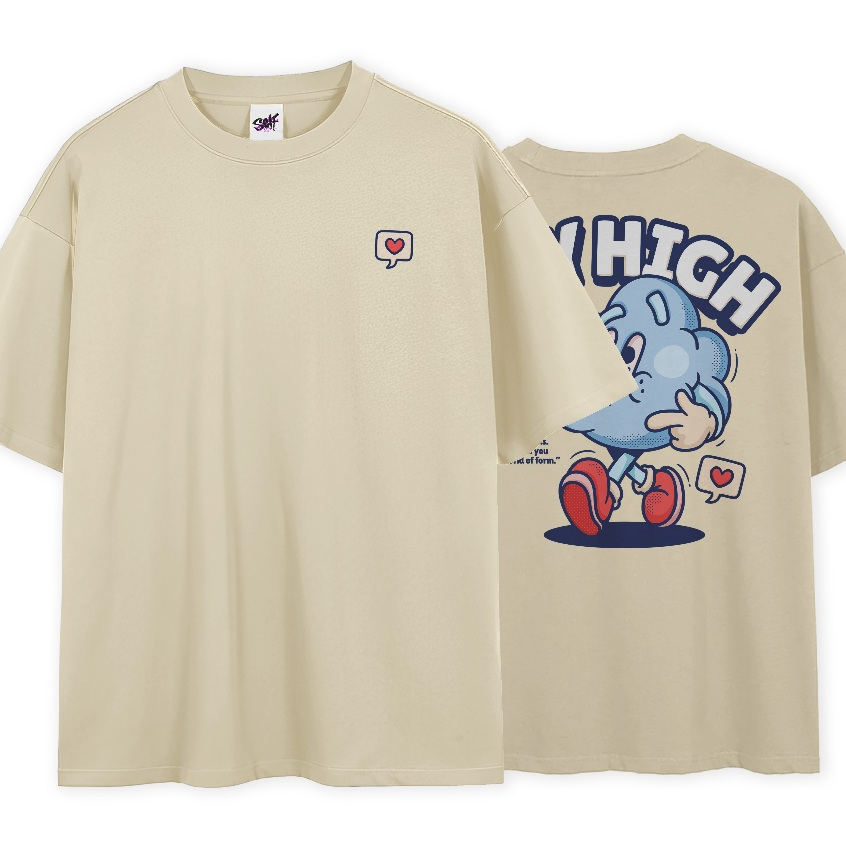 Camiseta Oversized Sky Hi Watch The Clouds They Will Teach You Abou The World Of Form T-Shirt