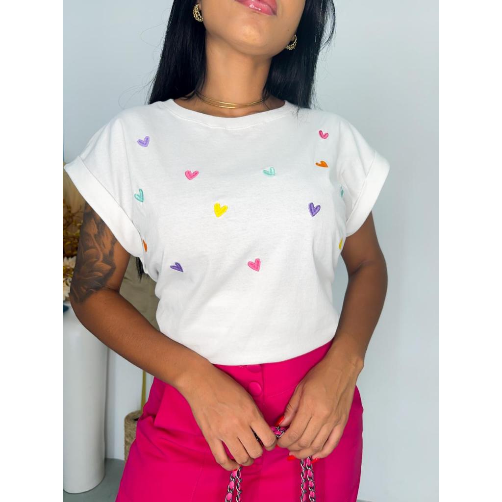 Blusa T-Shirt Feminina Camiseta Basica Algodão Manga Japonesa Coração Bordado