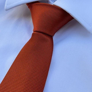Gravata Terracota Semi Slim Quadriculada Para Padrinhos de Casamento Noivos Congressos Debutantes