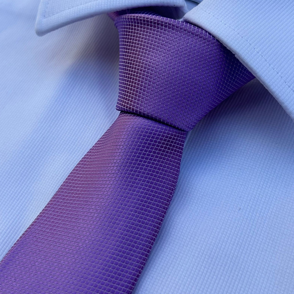 Gravata Lilás Lavanda Slim Social Para Padrinhos de Casamento Noivos Congressos Debutantes e Eventos em Geral