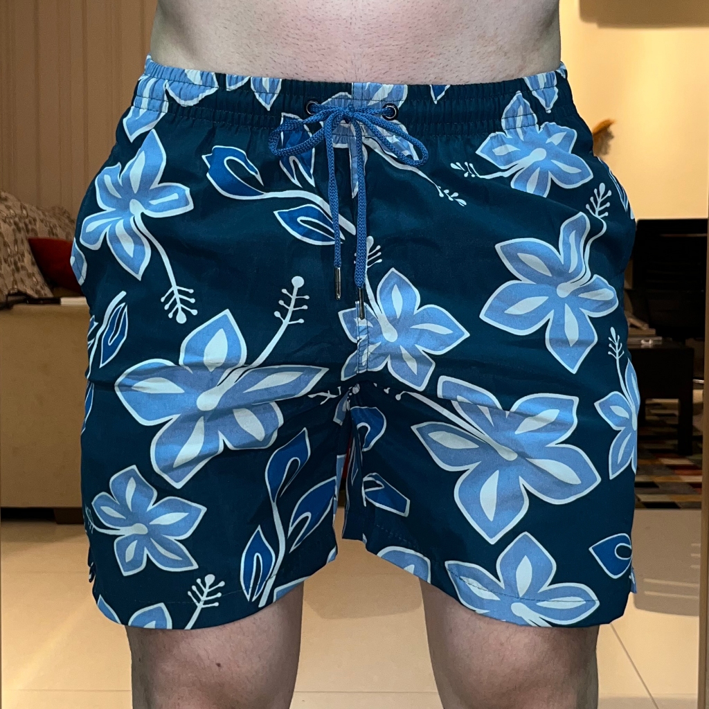 SHORT DE BANHO AZUL ESTAMPADO FLORAL