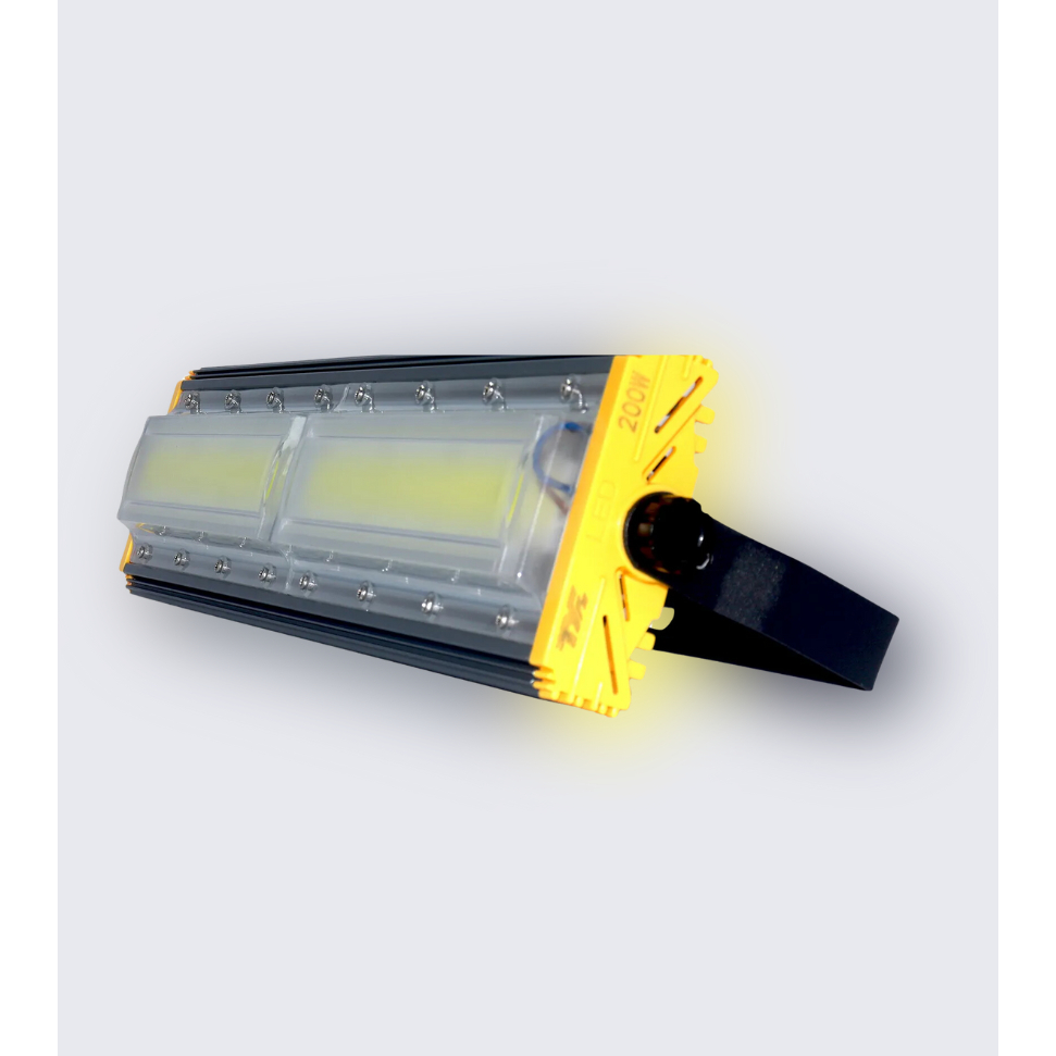 Refletor de LED 200W Linear Duplo para Campo | Quadra | Ginásio IP68 ...