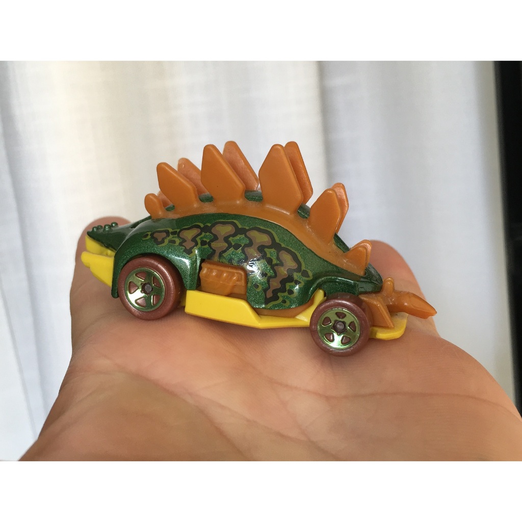 Hot wheels stegosaurus sales