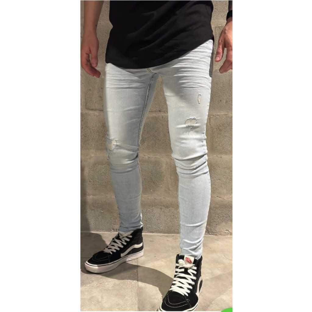 Calça Jeans Destroyead Clean DGN