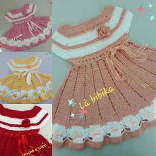 Modelos de fashion vestidos de croche infantil