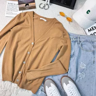 Blusa Cardigã Com Botão Manga Longa Moda Feminina Casaco Liso Botões Casaquinho Básico