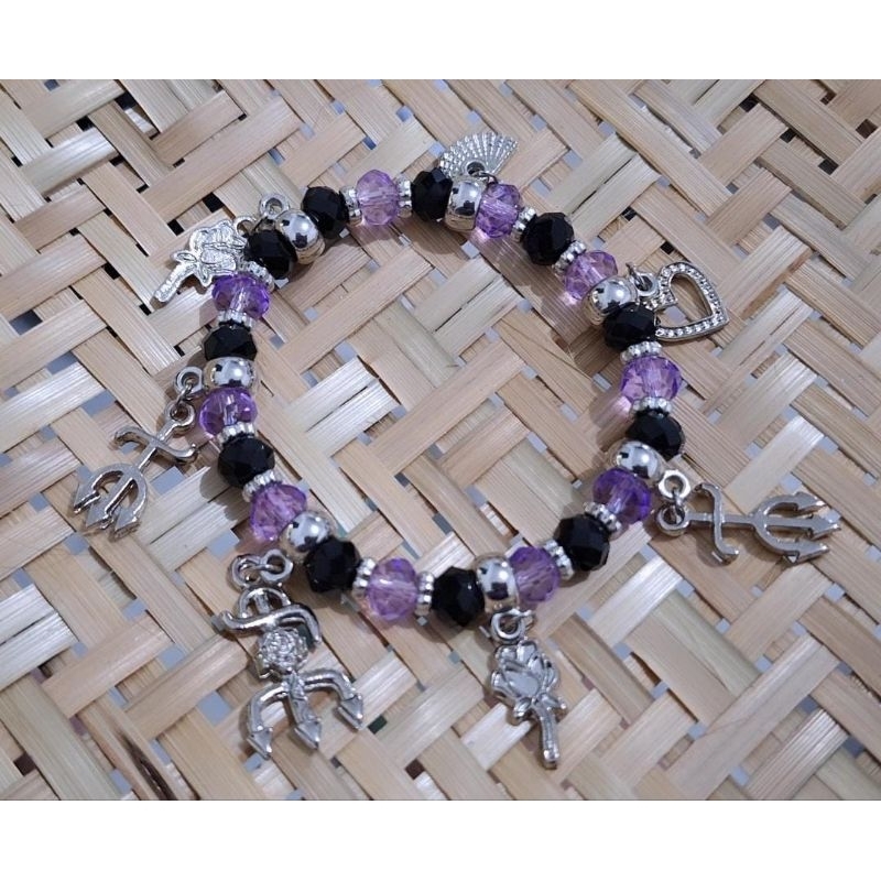 PULSEIRA DE CRISTAL COM 7 PINGENTES POMBA GIRA MARIA MULAMBO 🌹