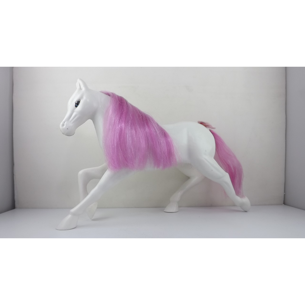 Boneco Cavalo Branco e Rosa Semi Novo DJota | Shopee Brasil
