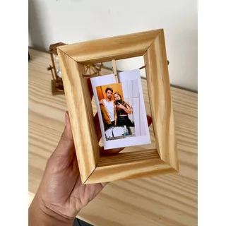 Quadro com varal + fotos para presente dia das mães