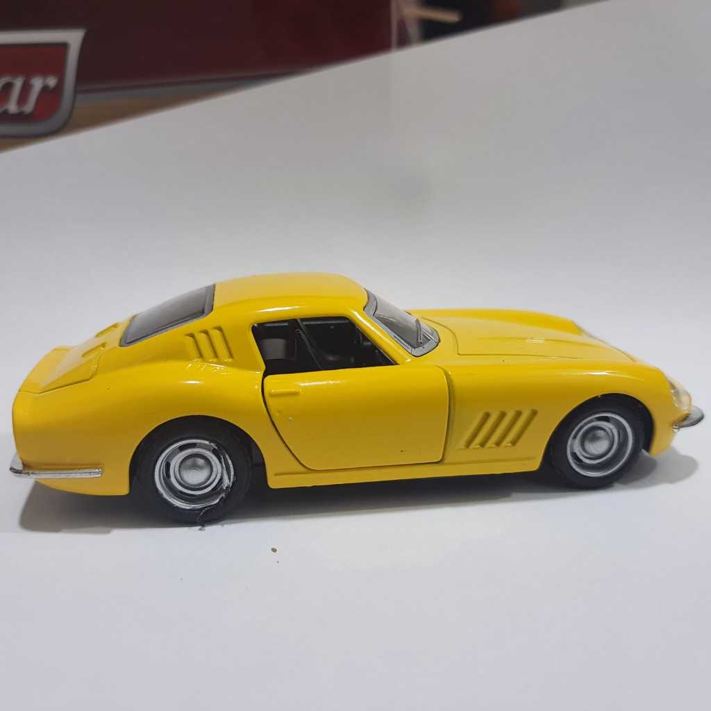 Miniatura diecast metal modelo Ferrari 275 GTB 1966 | Shopee Brasil