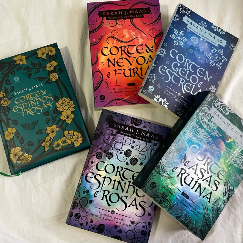 Livros seminovos de ACOTAR - Corte de Espinhos e Rosas | Shopee Brasil