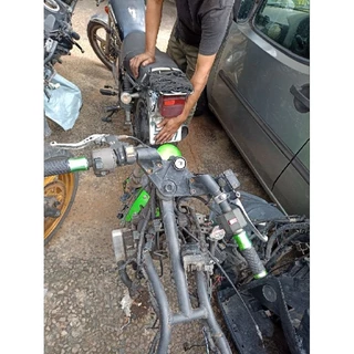 peça KAWASAKI NINJA 250 preço na msg