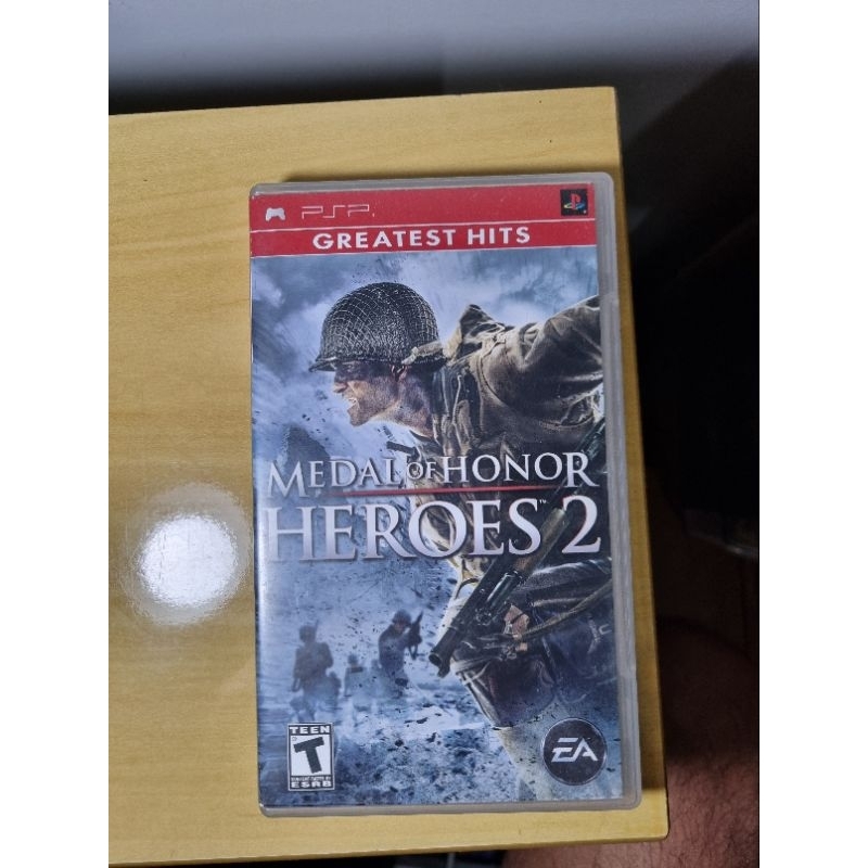 Medal of Honor Heroes 2 - Psp - Completo