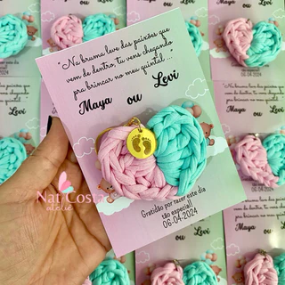 lembranças chá revelação com pingente personalizado em Oferta na Shopee