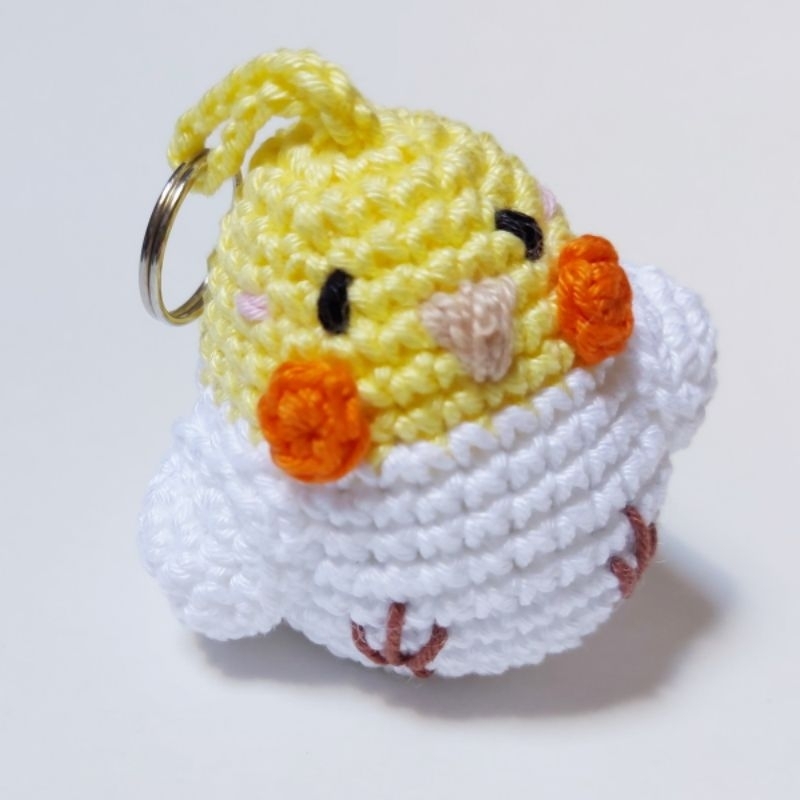 Chaveiro Calopsita de amigurumi