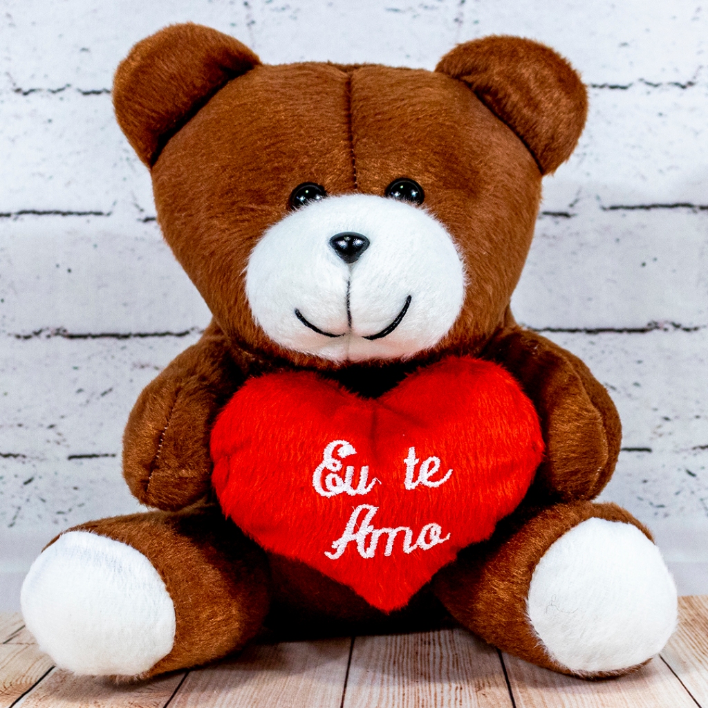 Urso Apaixonado de Pelúcia Com Coração Eu Te Amo - Marrom - 22 ...