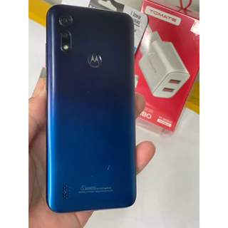 moto e6s semi novo 64 gb de memória 4 de ram