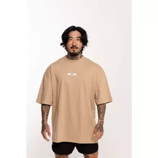 Camiseta Oversized Bege Escuro Rubber