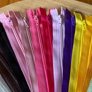 Zíper 15 cm pacote com 10 Unid Ou Mais em Oferta na Shopee