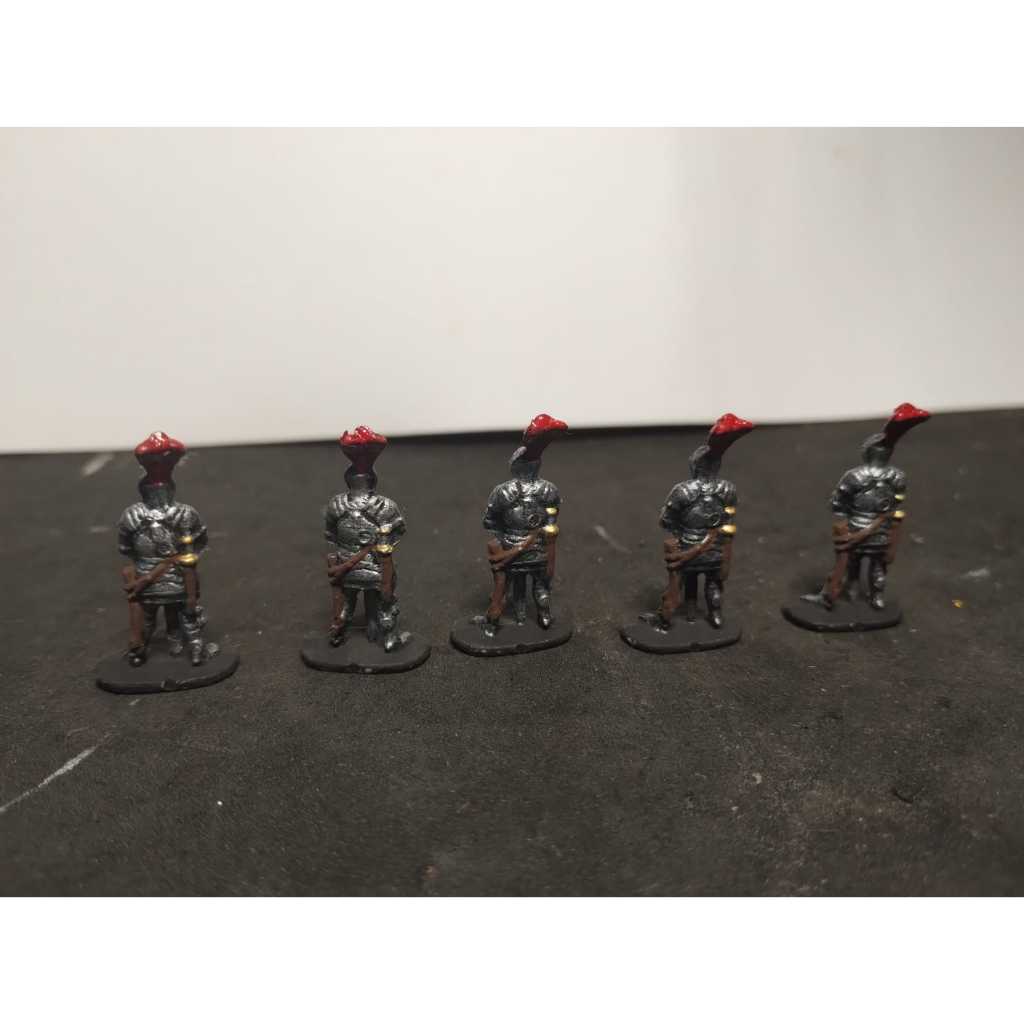 Lote de 5 Miniaturas de RPG - Cavaleiro Medieval / Armadura
