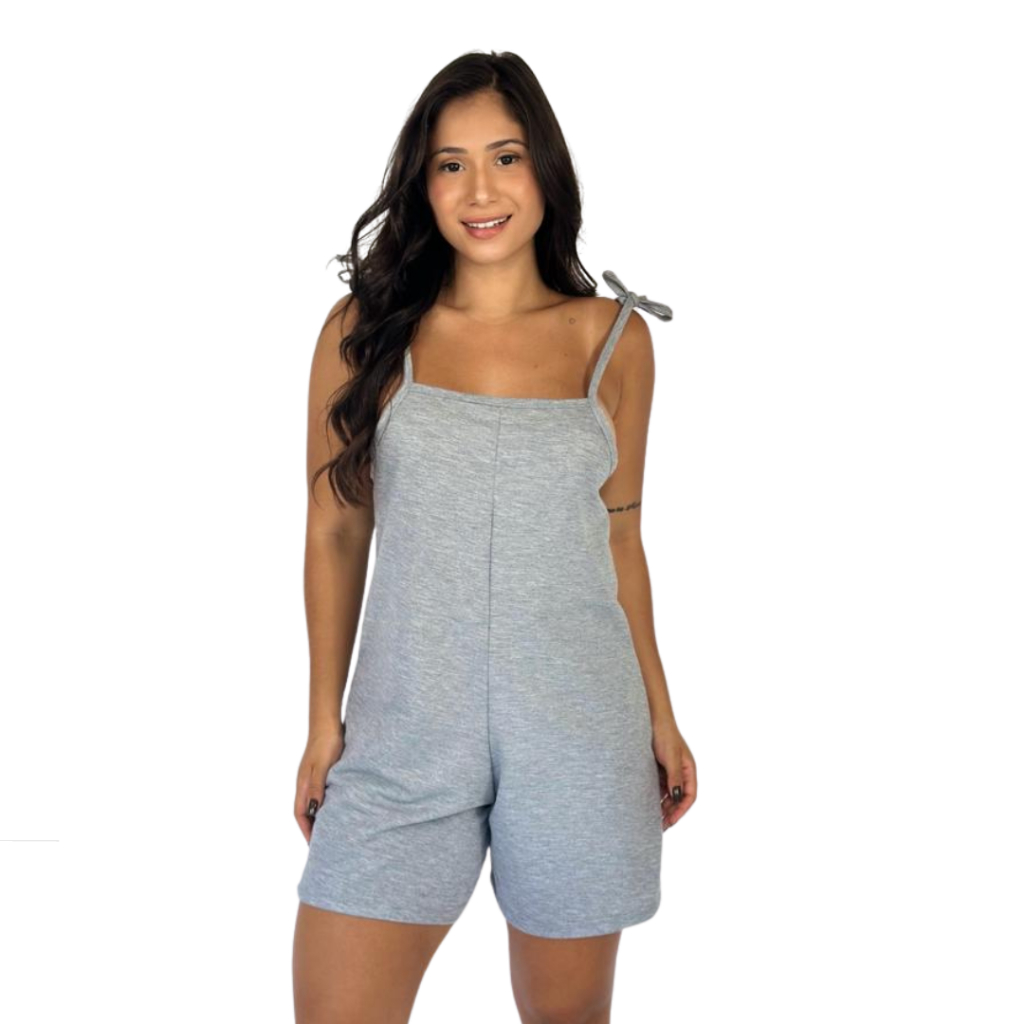 Macaquinho Feminino Moletinho Alcinha Casual Básico Jardineira Feminina