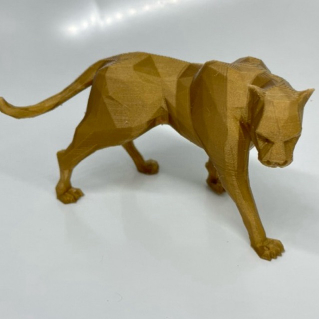Leoa Estátua Decorativa Geométrica