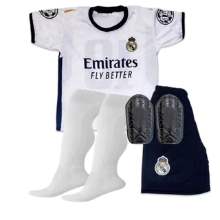 Conjunto Infantil de Futebol Camisa e Bermuda Real Madrid com meiao e caneleira