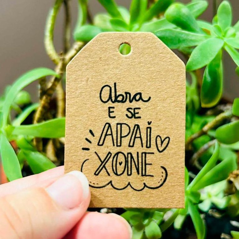 40 Tags Kraft Abra e se Apaixone - 4x6 cm