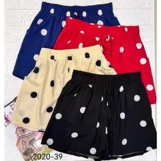 kit 2 Shorts feminino de bolinhas, cintura elástica e bolsos para pria aleatório 2 cor