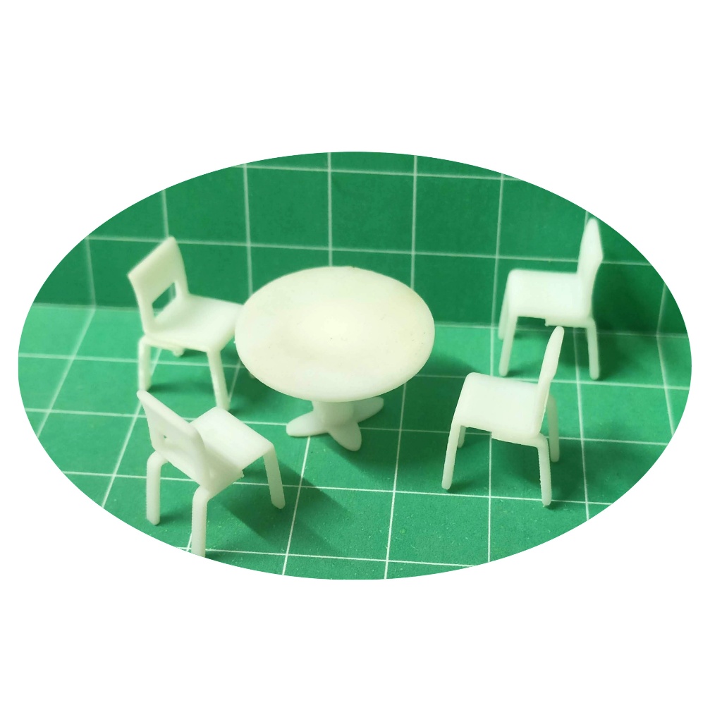 Mesa c/ 4 cadeiras - redonda escala 1:50 1:75 1:100 maquetes dioramas