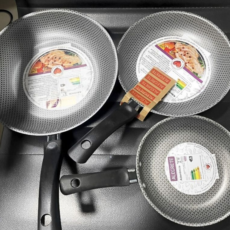 Kit Conjunto 3 Panelas Frigideiras Antiaderente Alumínio Baquelite Vermelha p/ Ovo Mexido Omelete Tapioca Panqueca Hamburguer Bife