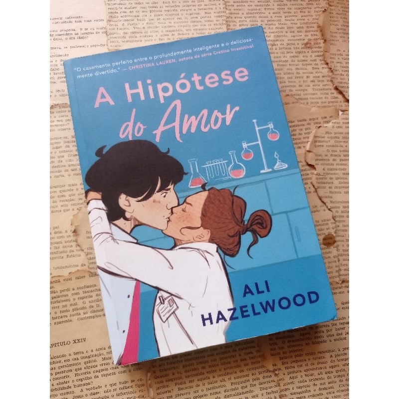 Livro - A hipótese do amor | Shopee Brasil