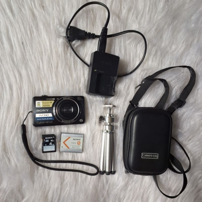 Câmera Digital 2012 Sony Cyber-Shot DSC-WX100 18.2 Mega