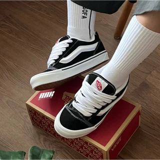 Vans Vault KNU Skool Vintage Tênis Casual Skate Preto E Branco