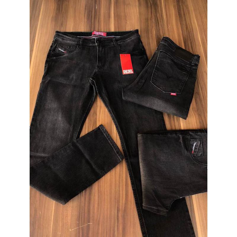 Calça Jeans Masculina Diesel Skynnei com Super Elastano Skinny