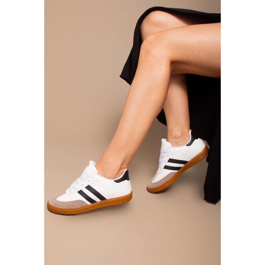 Tênis White Black Feminino Casual Samba Vintage Retrô Confort Lançamento