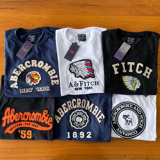 Camiseta Bordada com Aplique Pré Lavadas em Malha 30.1 Penteado