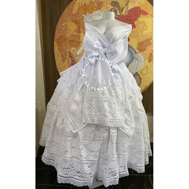 Conjunto de luxo Branco (saia, pano de cabeça e pano da costa)