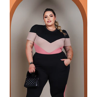 Conjunto Feminino Plus Size Blusa Manga Princesa Calça Com Bolsos Tecido Malha Crepe Calça Plus Size Blusa Plus Blusinha Calça Feminina Manga Curta
