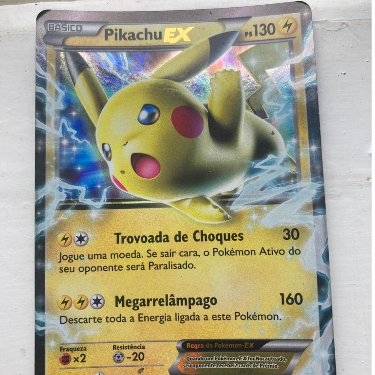 Carta antiga ultra-rara Pikachu-EX (XY174/∞) | Shopee Brasil