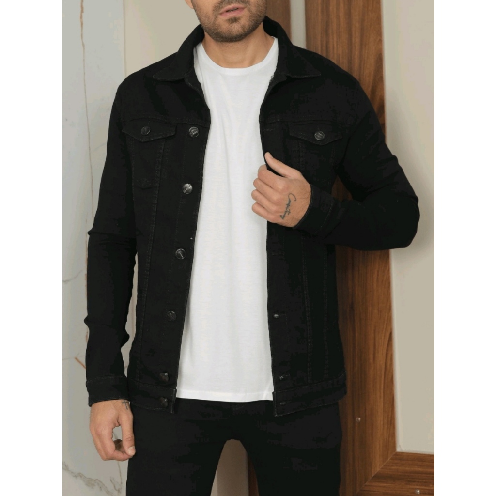 Camiseta Branca Look Masculino Jaqueta Preta Jaqueta Fila Corta