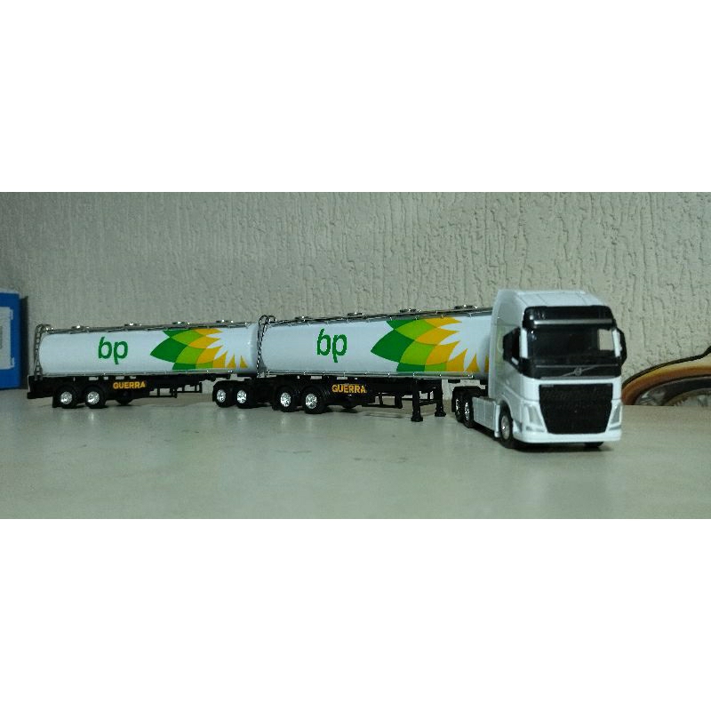 miniatura caminhão volvo tanque bitrem 9 eixos escala 1)64 coleção ...