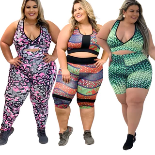 Kit 3 conjuntos fitness academia top short legging capri Plus Size estampados modelo Curve feminino