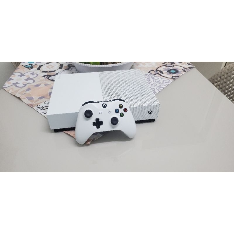 Xbox One S All digital 1TB | Shopee Brasil